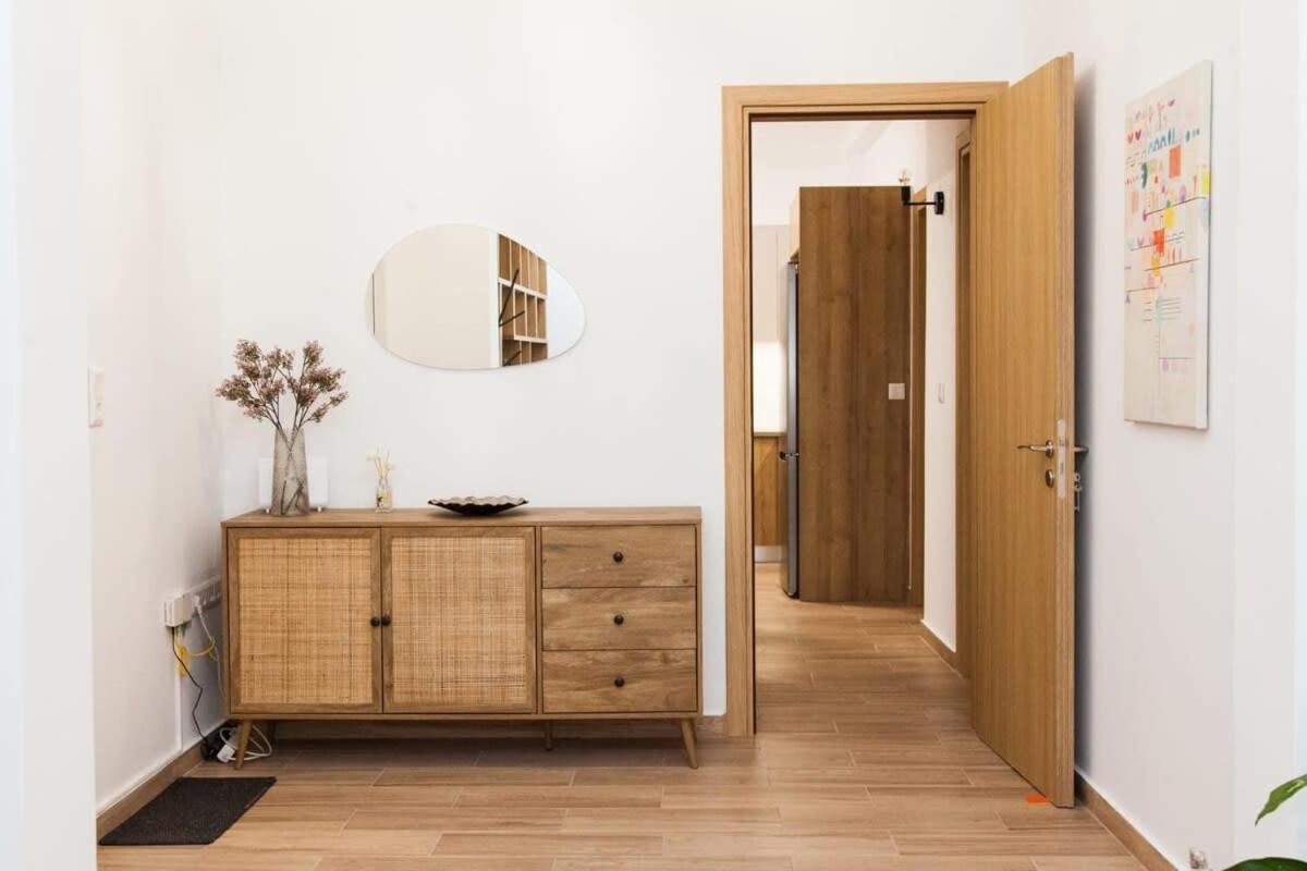 Beautiful New Apartment In Petralona Athènes Extérieur photo