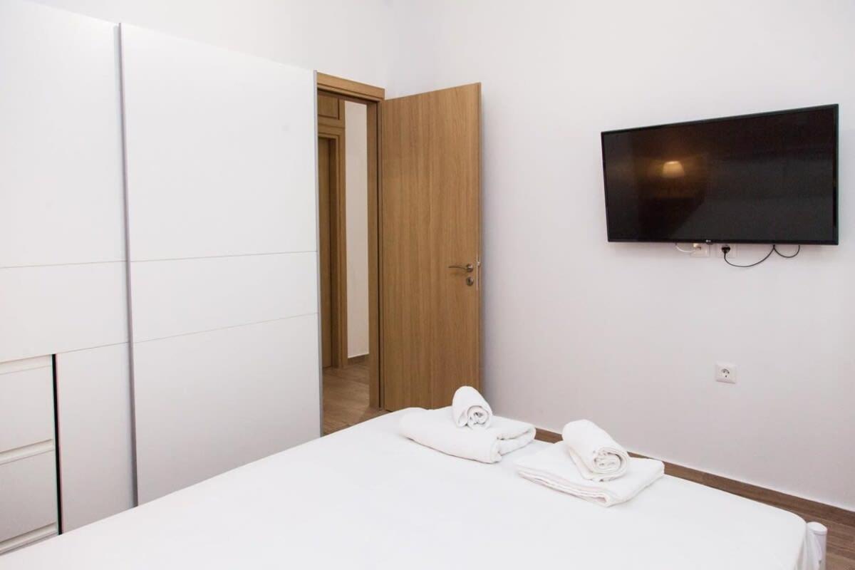 Beautiful New Apartment In Petralona Athènes Extérieur photo