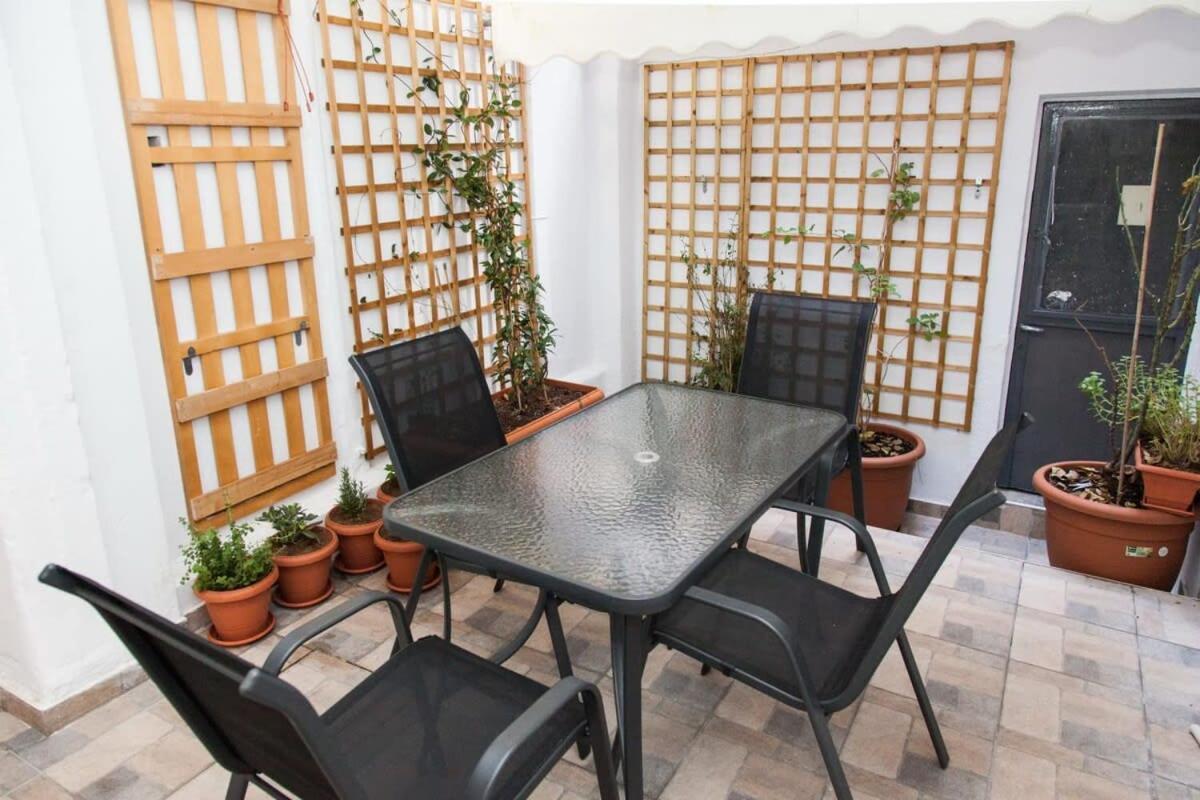 Beautiful New Apartment In Petralona Athènes Extérieur photo