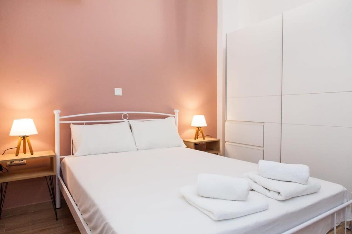 Beautiful New Apartment In Petralona Athènes Extérieur photo